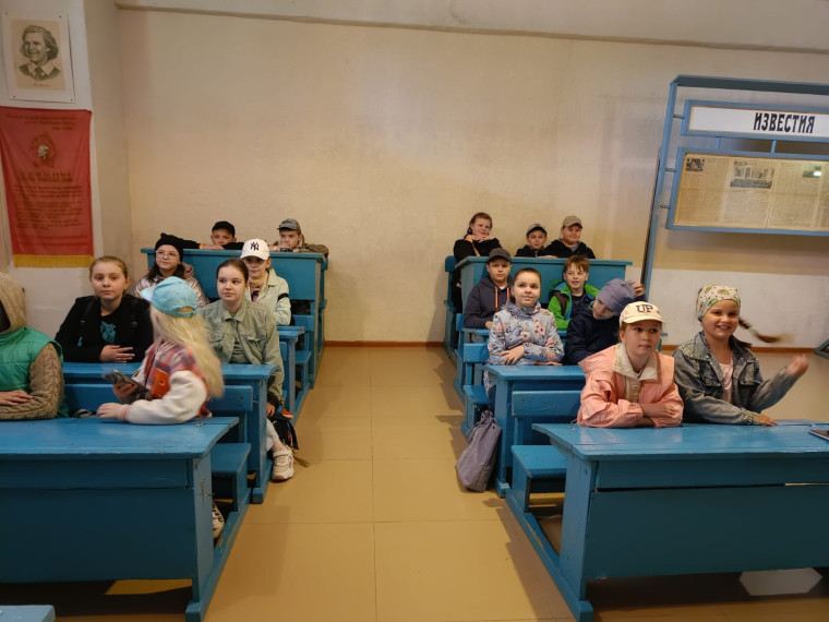 3 "Б" класс в Этномире.